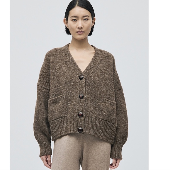 Babaa Sweaters - BABAA Cardigan No. 17 in Oak